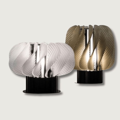 Moderne, elegante LED-tafellamp in minimalistisch design van aluminium