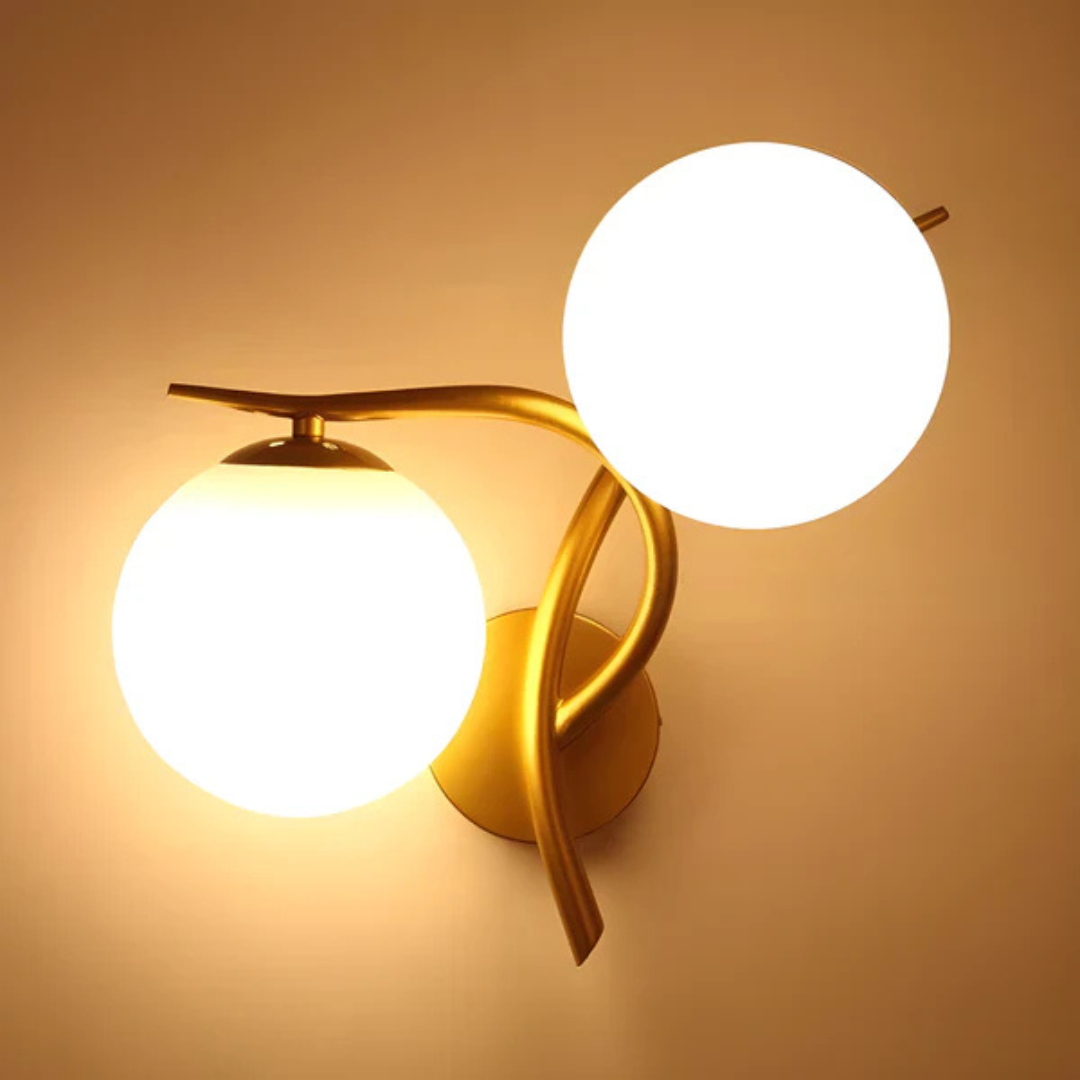 Scandinavische wandlamp | Elegante binnenverlichting | Warm licht | Glas & koper