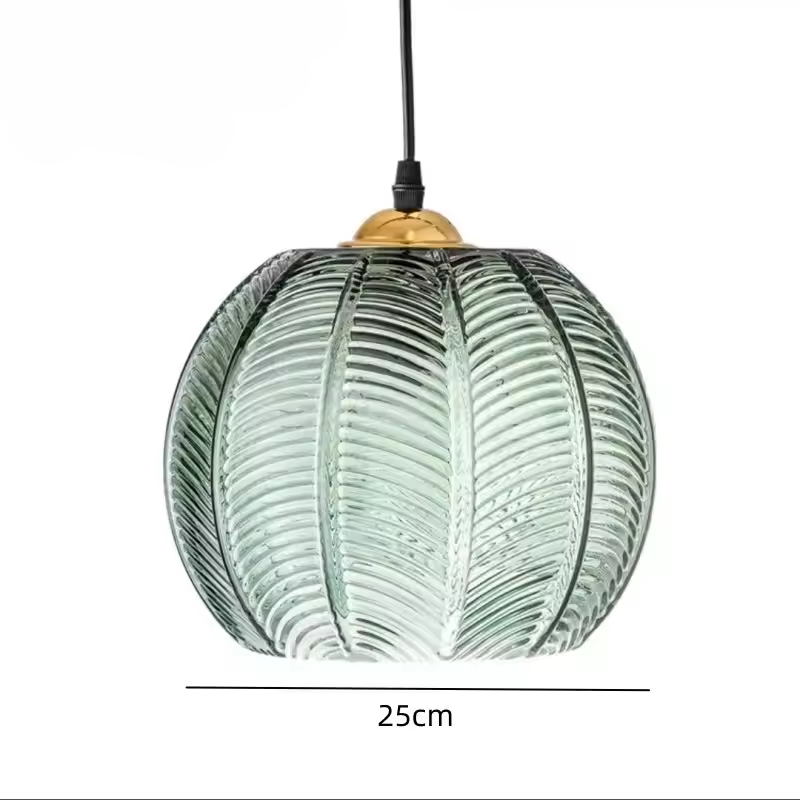 Noctylla | glazen hanglamp met Scandinavisch bladpatroon in groen