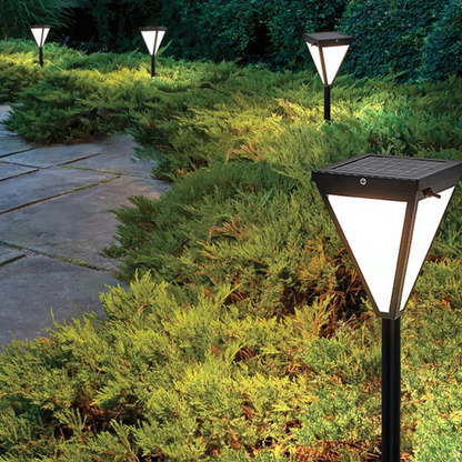 Brill Solis | Moderne op zonne-energie werkende LED-buitenlamp voor tuin & gevel