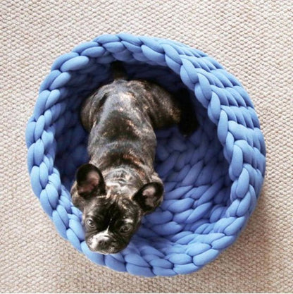 Hondenbed Handgehaakt met Hoge Rand | Geborgen & Warm | Natuurlijk Wol | 3 Maten & 3 Kleuren