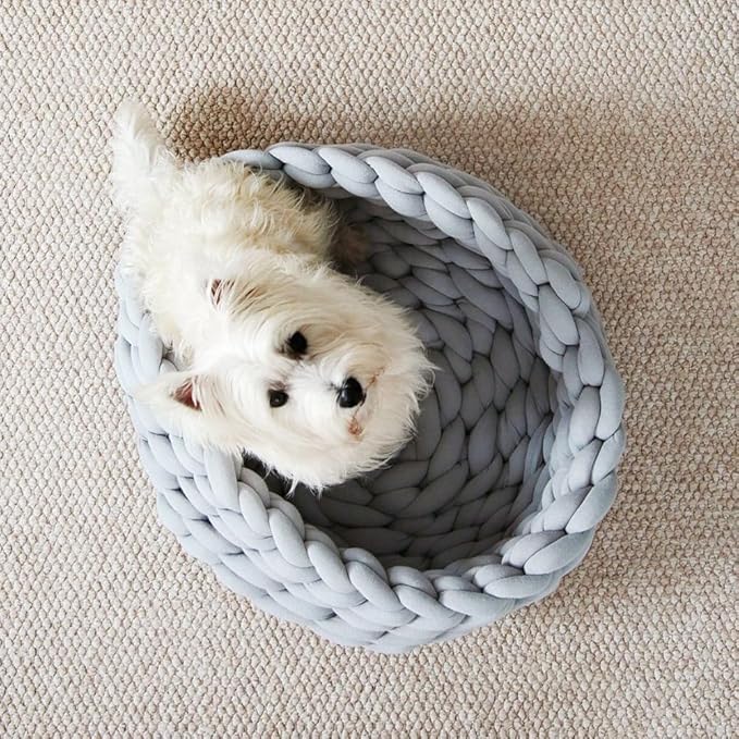 Hondenbed Handgehaakt met Hoge Rand | Geborgen & Warm | Natuurlijk Wol | 3 Maten & 3 Kleuren