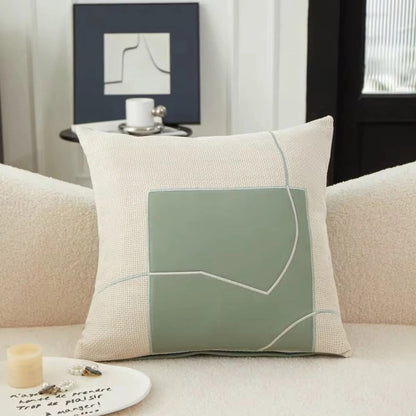 Sierkussen met Geometrisch Borduurwerk | Modern Design | Zachte Luxe Stof