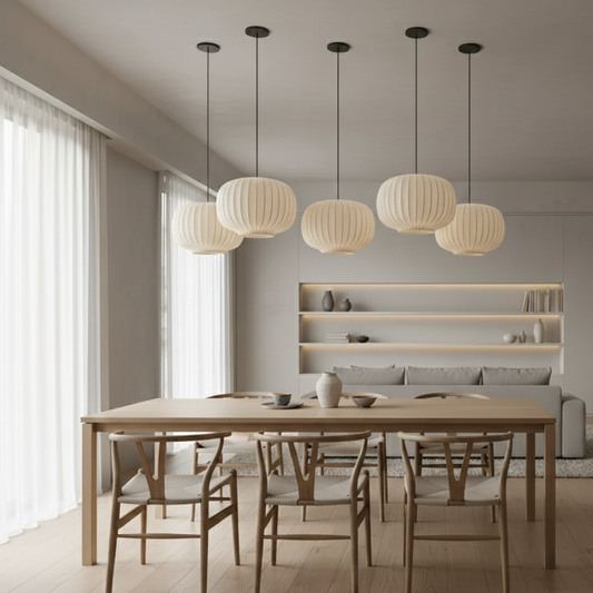 Aetheris | Japandi hanglamp van zijde in trapvorm