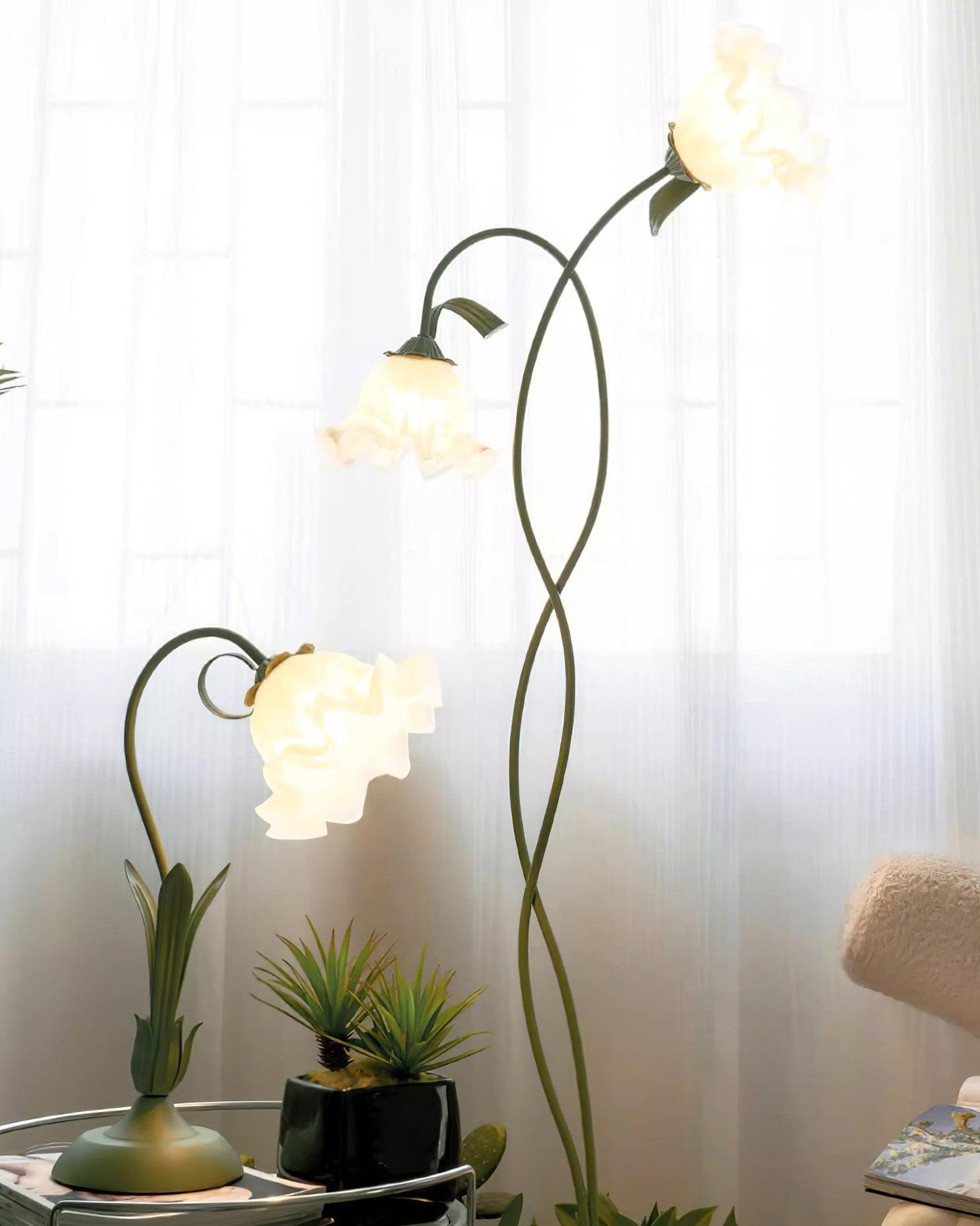Calla Stehleuchte | LED Stehlamp in bloemenvorm met decoratief design