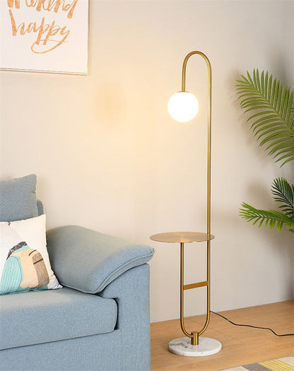 Oranthe Luno | LED-vloerlamp in Scandinavische stijl met geïntegreerd bijzettafeltje