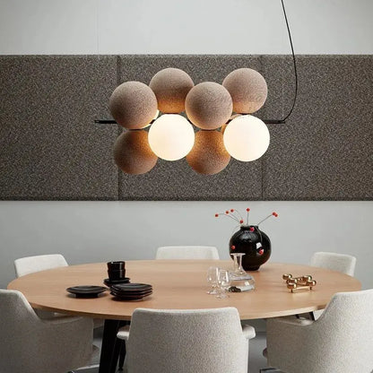 Holly LED-pendellamp – moderne bolvormige lamp met sculpturaal ontwerp voor eetkamer en woonkamer