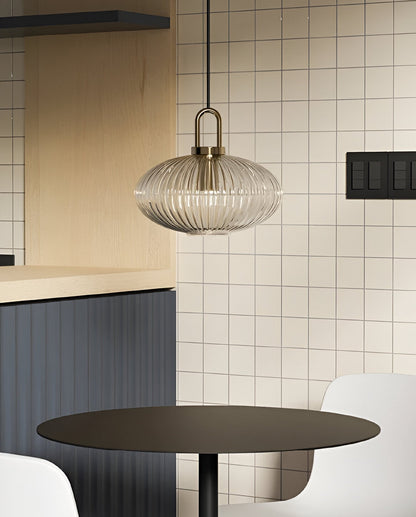 ClaChic lamp | Scandinavische hanglamp van glas, geribbeld ontwerp in wit & goud