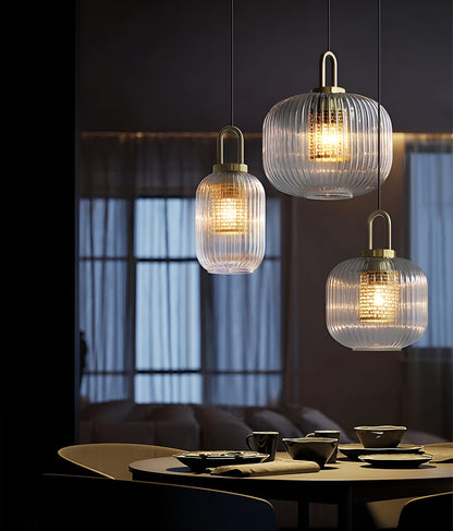 ClaChic lamp | Scandinavische hanglamp van glas, geribbeld ontwerp in wit & goud