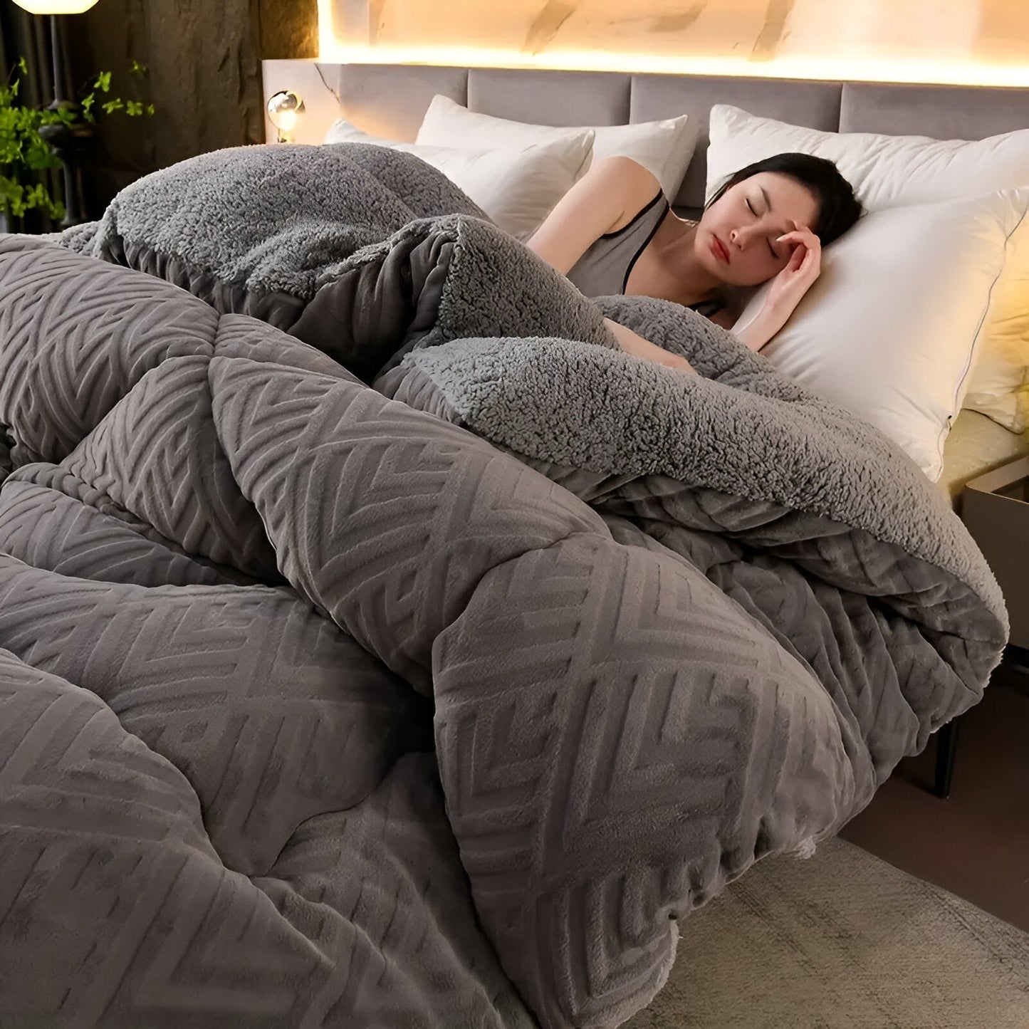 Luxe Vierseizoenen Dekbed met Pluchegevoel | Ademend & Warm | Comfortabel Dekbed voor Alle Seizoenen