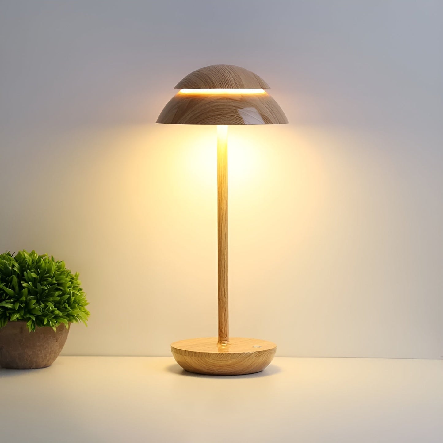 UmbraGlow Slim | Draadloze LED-tafellamp met kap in minimalistisch design