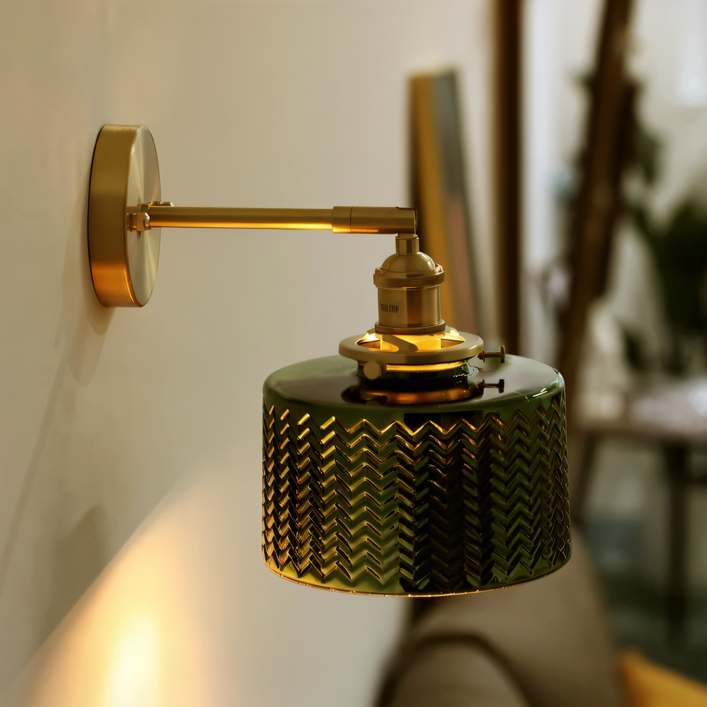 Olyviae | Verstelbare LED wandlamp van geribbeld glas in Scandinavisch design