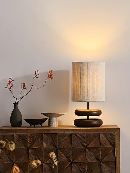 RusticTwine | Japandi tafellamp walnotenhout vlechtwerk | handgemaakte houten lamp met touwenkap & warm LED-licht