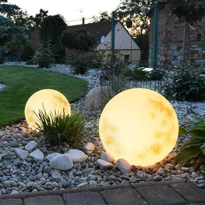 Lunara Glóma | Oplaadbare LED Tuinlamp in Maanvorm