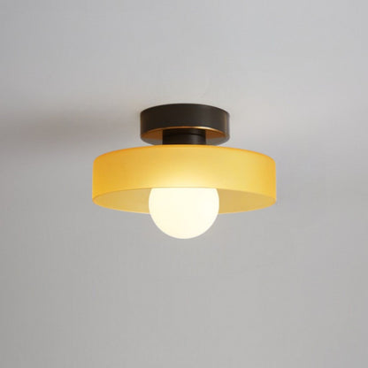 Velastra – Franse plafondlamp in Bauhaus-stijl