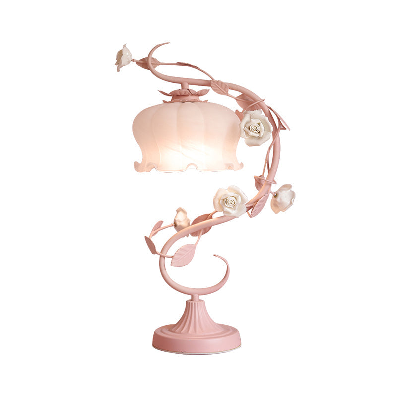 Rosara Bloom | LED-tafellamp met decoratieve rozenbloemen