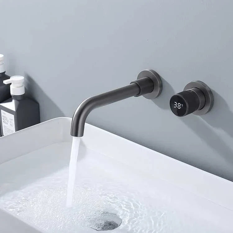 Valvoro Sense | Wandarmatuur van zwart messing met digitale display & temperatuurregeling