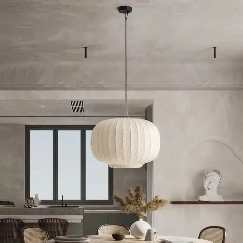 Aetheris | Japandi hanglamp van zijde in trapvorm