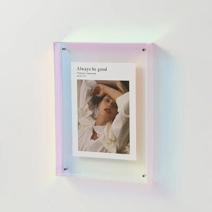KlaraFrame Mini Fotolijst | Transparante Acryl Frame met Standaardvoet | Modern & Minimalistisch