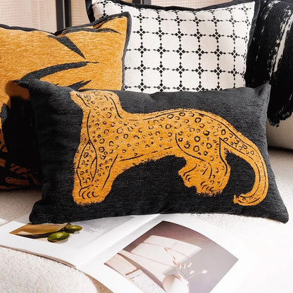 Sierkussen met Paardenprint | Luxe Borduursel | Zachte Ademend Weefsel