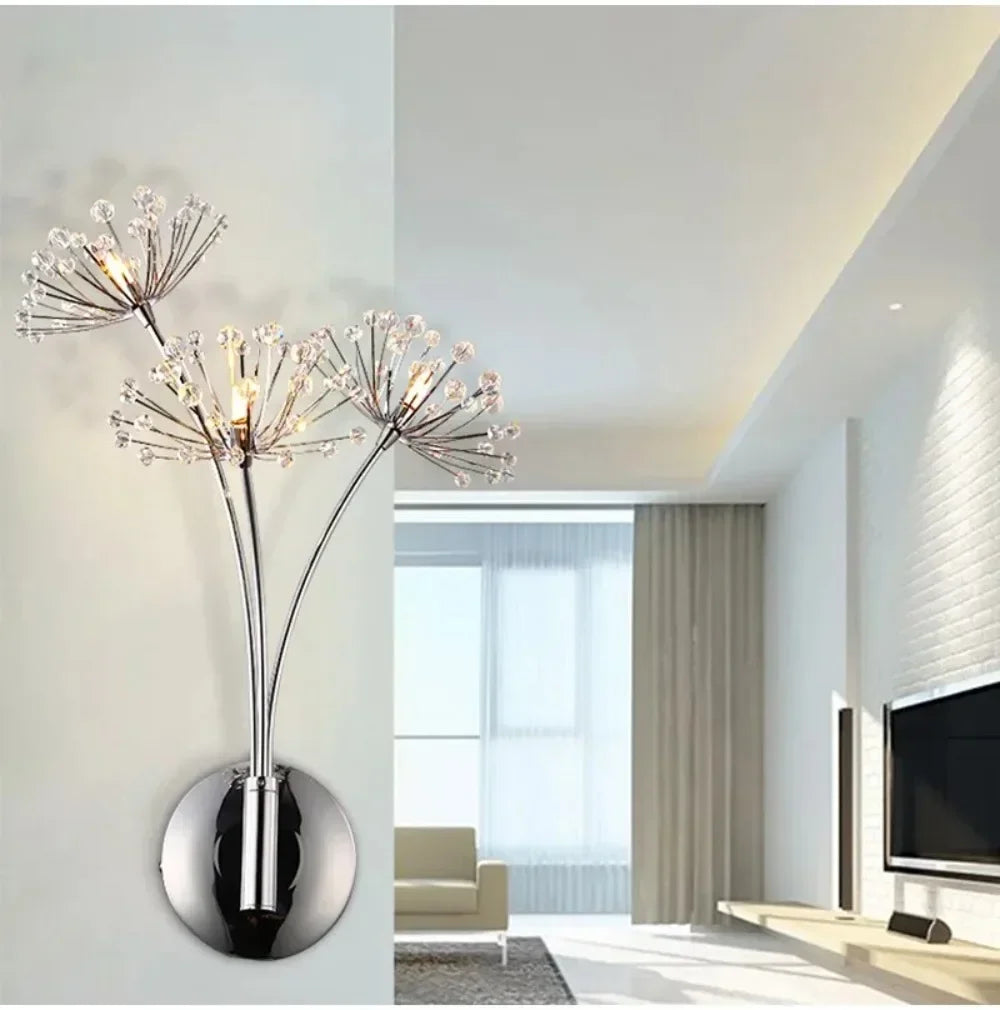 Lustrae – Moderne minimalistische kristallen wandlamp in paardenbloemdesign