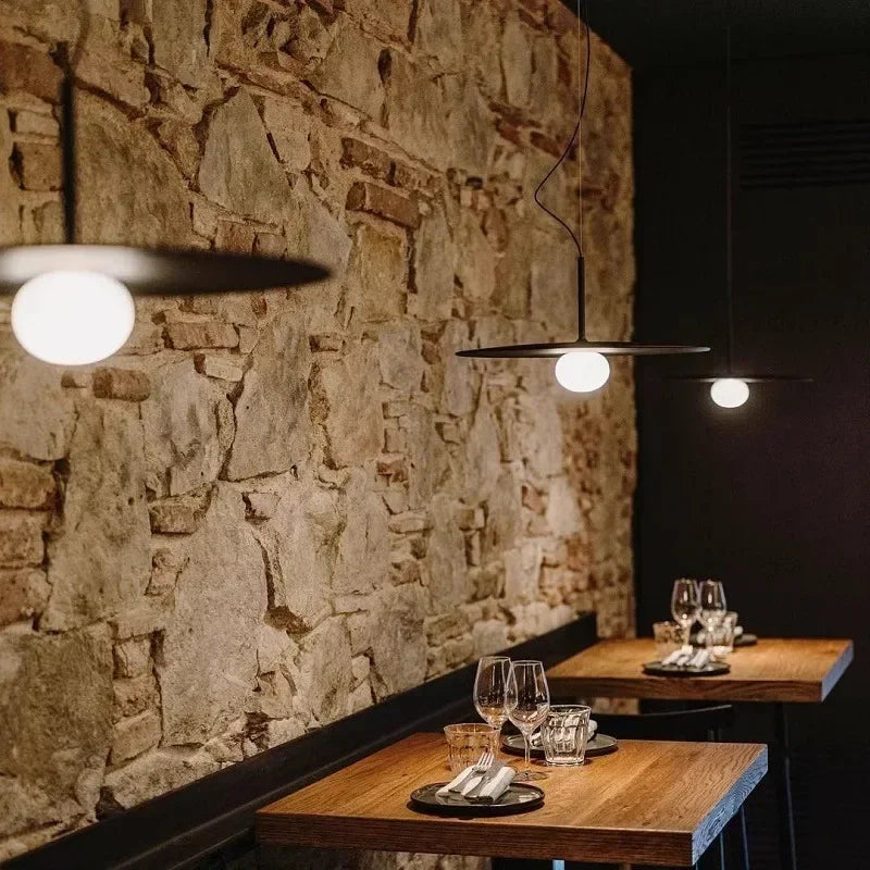 NordicGlow | Deens glazen kroonluchter | Kleurrijke glazen lamp charme in Scandinavisch design