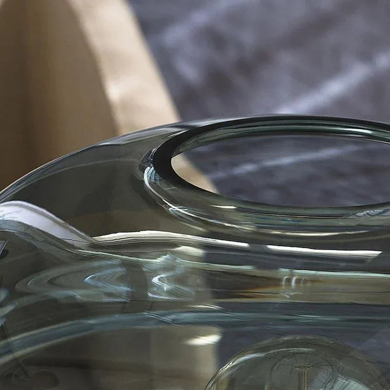 Stella statief tafellamp met glazen kap – modern design en warm licht