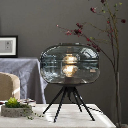 Stella statief tafellamp met glazen kap – modern design en warm licht