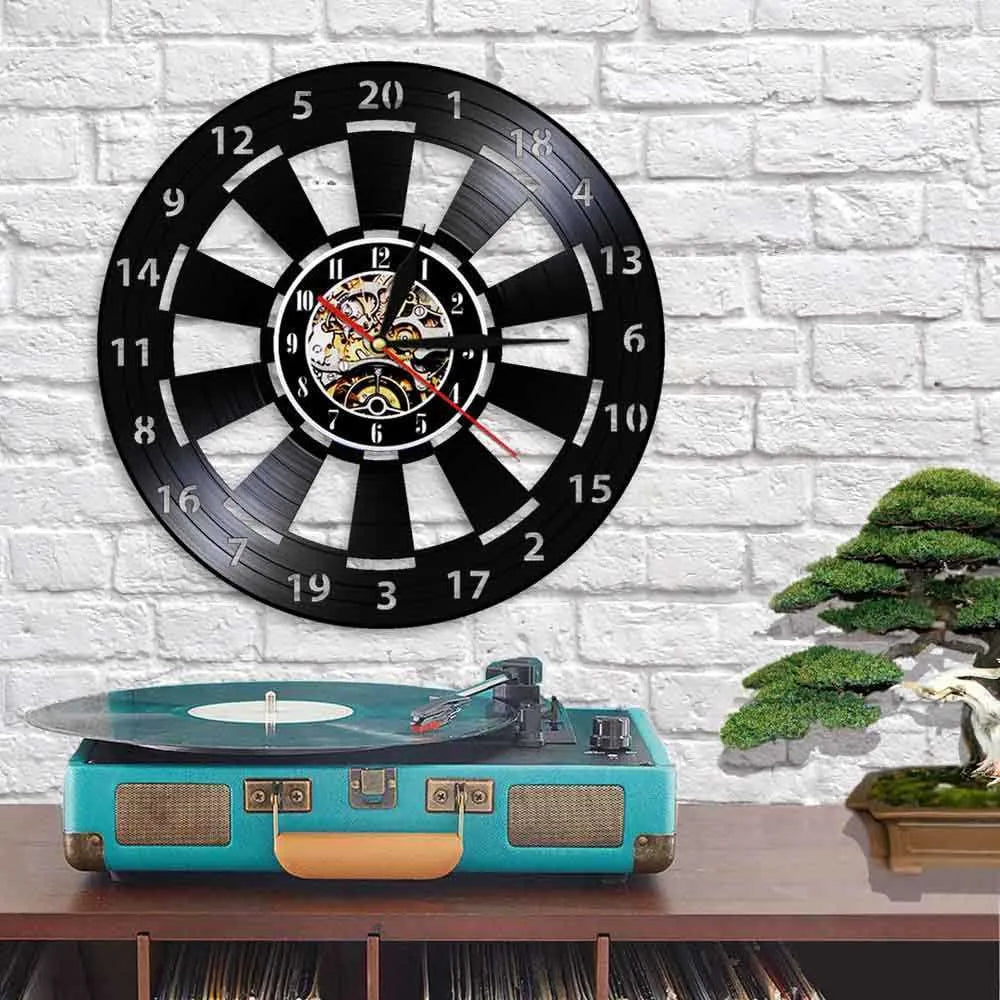 VinylDart | Vintage-dart-wanduhr aus Vinyl | Geruisloos uurwerk & retro-ontwerp voor clubs, bars & speelruimtes